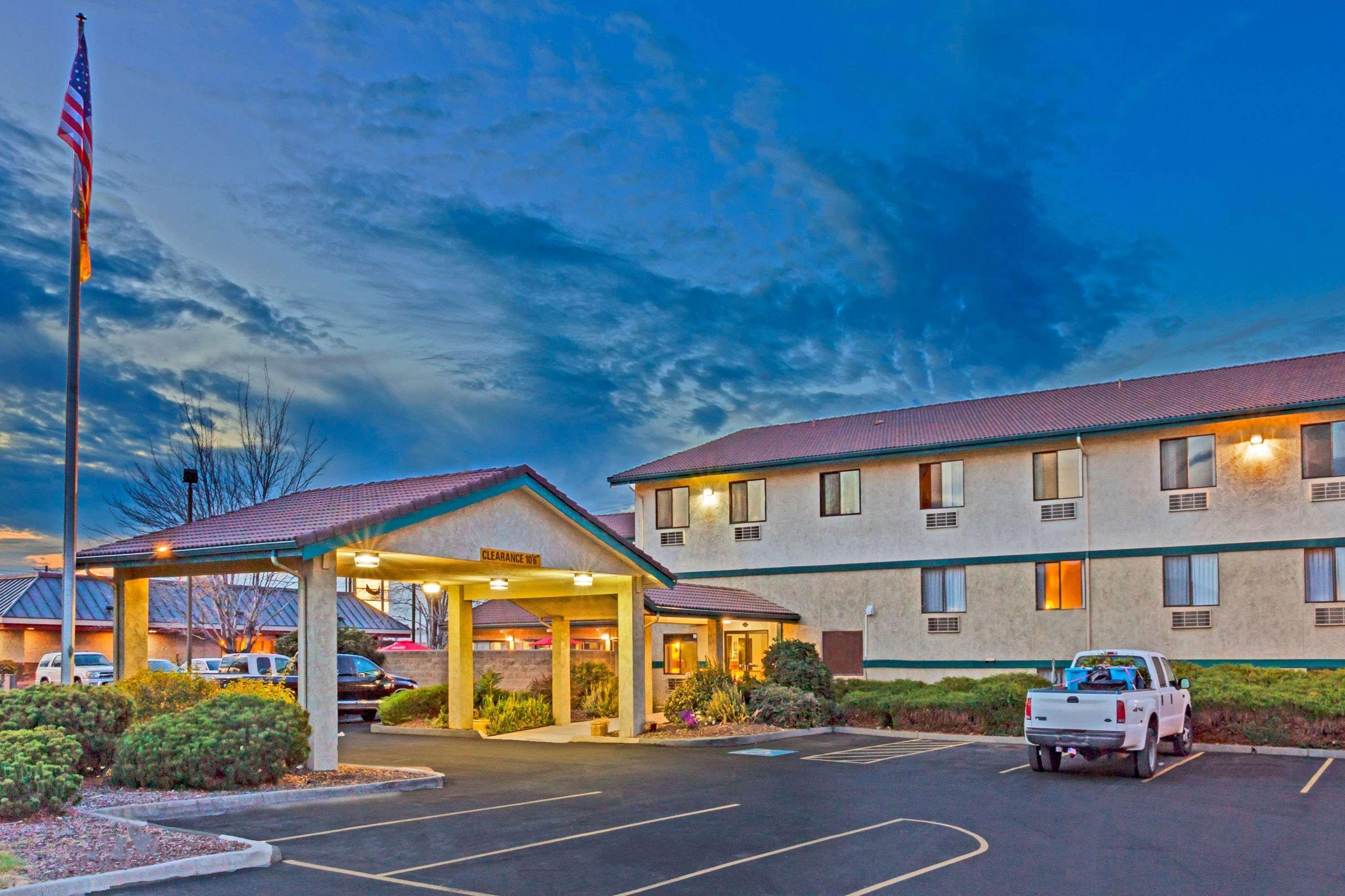 Hotel Super 8 By Wyndham Union Gap Yakima Area Extérieur photo
