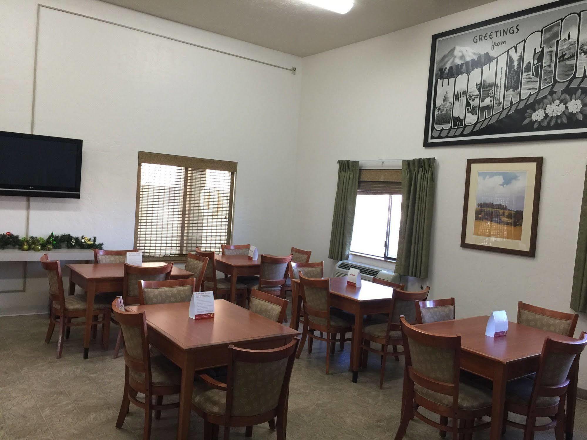 Hotel Super 8 By Wyndham Union Gap Yakima Area Extérieur photo